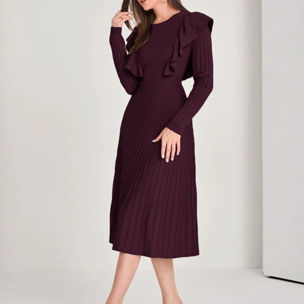 Red Ruffled Ribbed Midi Dress - Picture 4 of 5